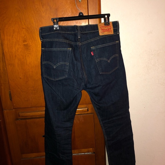 Levi’s Slim Straight Jeans - Picture 2 of 3